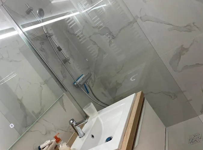 Le Petit Mouchoir Et Son Garage Sainte-Maxime